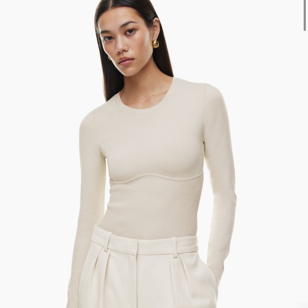 Aritzia Sculpt Knit Empire long-sleeve